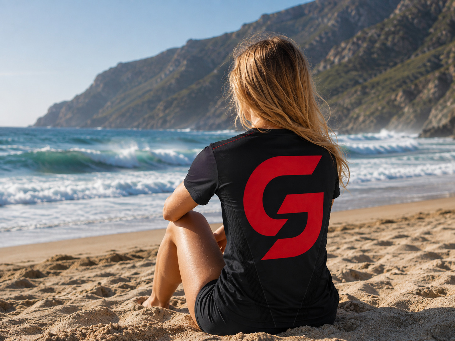 Camiseta Gosanju puesta, chica, sentada